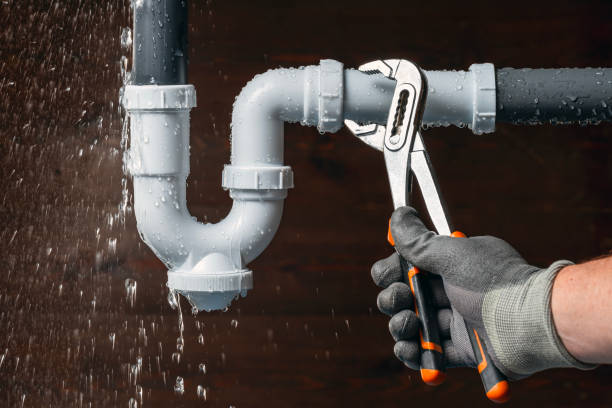 Professional Pipe Repair technician working in Mckenna, WA
